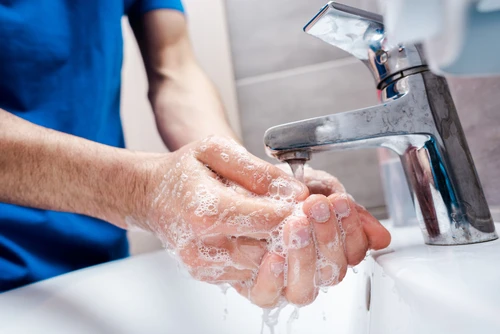 eSystem's Handwashing and Illness Prevention in the Workplace for All Industries training course